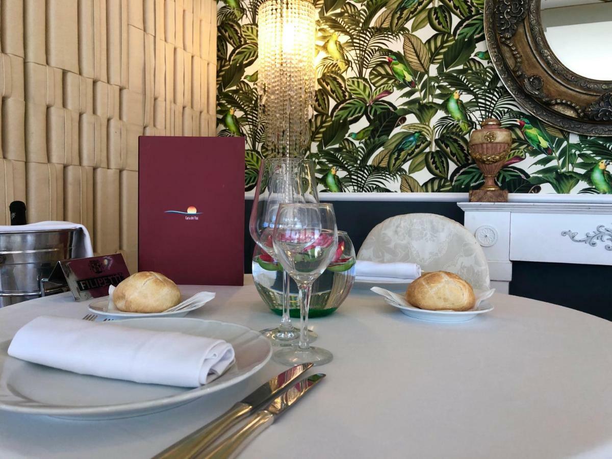 Domizia Palace Hotel Baia Domizia Zewnętrze zdjęcie